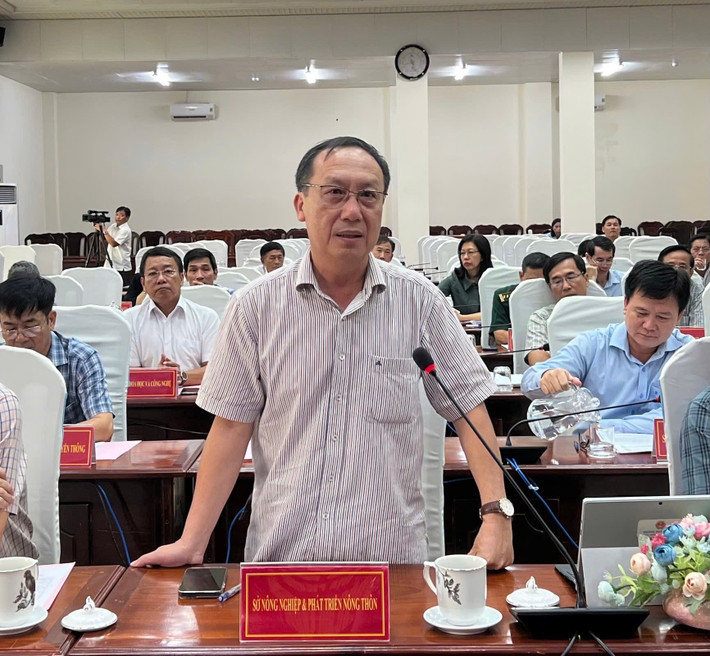 Các đại biểu đóng góp tại hội nghị doan-dbqh-2-3496.jpg