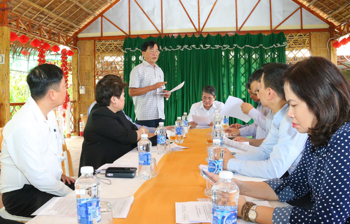 Phó Chủ tịch Quốc hội Nguyễn Đức Hải cùng đoàn công tác khảo sát Khu sinh thái Sông Hậu Farm. Ảnh: Nguyễn Hành song-hau-farm.jpg