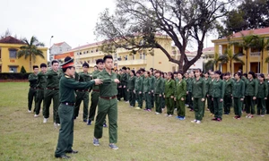 Hà Nội yêu cầu đảm bảo đủ thiết bị dạy học giáo dục quốc phòng an ninh