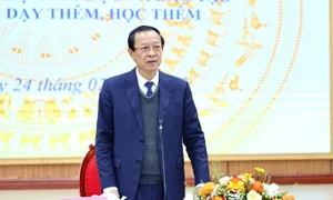 Bộ GD-ĐT kiểm tra thực hiện thông tư 29 về dạy thêm, học thêm tại Hà Nội