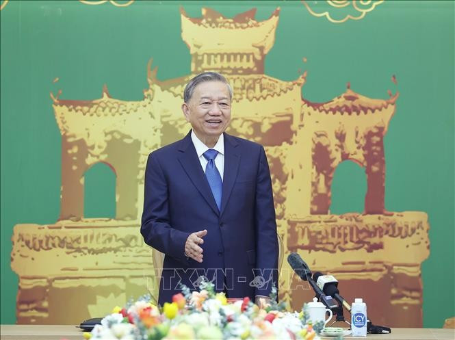 Tổng Bí thư Tô Lâm chúc Tết Đảng bộ, chính quyền và nhân dân tỉnh Hưng Yên. Ảnh: Thống Nhất/TTXVN Tổng Bí thư Tô Lâm chúc Tết Đảng bộ, chính quyền và nhân dân tỉnh Hưng Yên. Ảnh: Thống Nhất/TTXVN