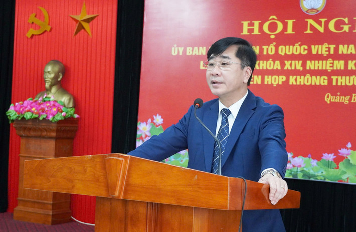 Chủ tịch Ủy ban MTTQVN tỉnh Phạm Quang Long phát biểu nhận nhiệm vụ Chủ tịch Ủy ban MTTQVN tỉnh Phạm Quang Long phát biểu nhận nhiệm vụ