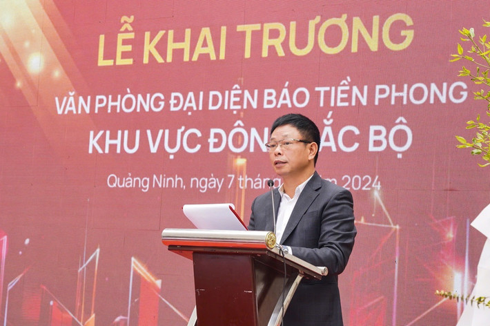 Nhà báo Phùng Công Sưởng – Tổng biên tập Báo Tiền Phong z6106943782736-423d5a5d4b63f0884916843f869ab689.jpg