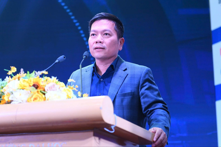 GS. TS Nguyễn Thành Hiếu - Phó Giám đốc Đại học Kinh tế Quốc dân phát biểu khai mạc. Ảnh: Mạnh Hưng z6424751779927-27f8c3a35a1ef5d9b4eda5813f76a278.jpg